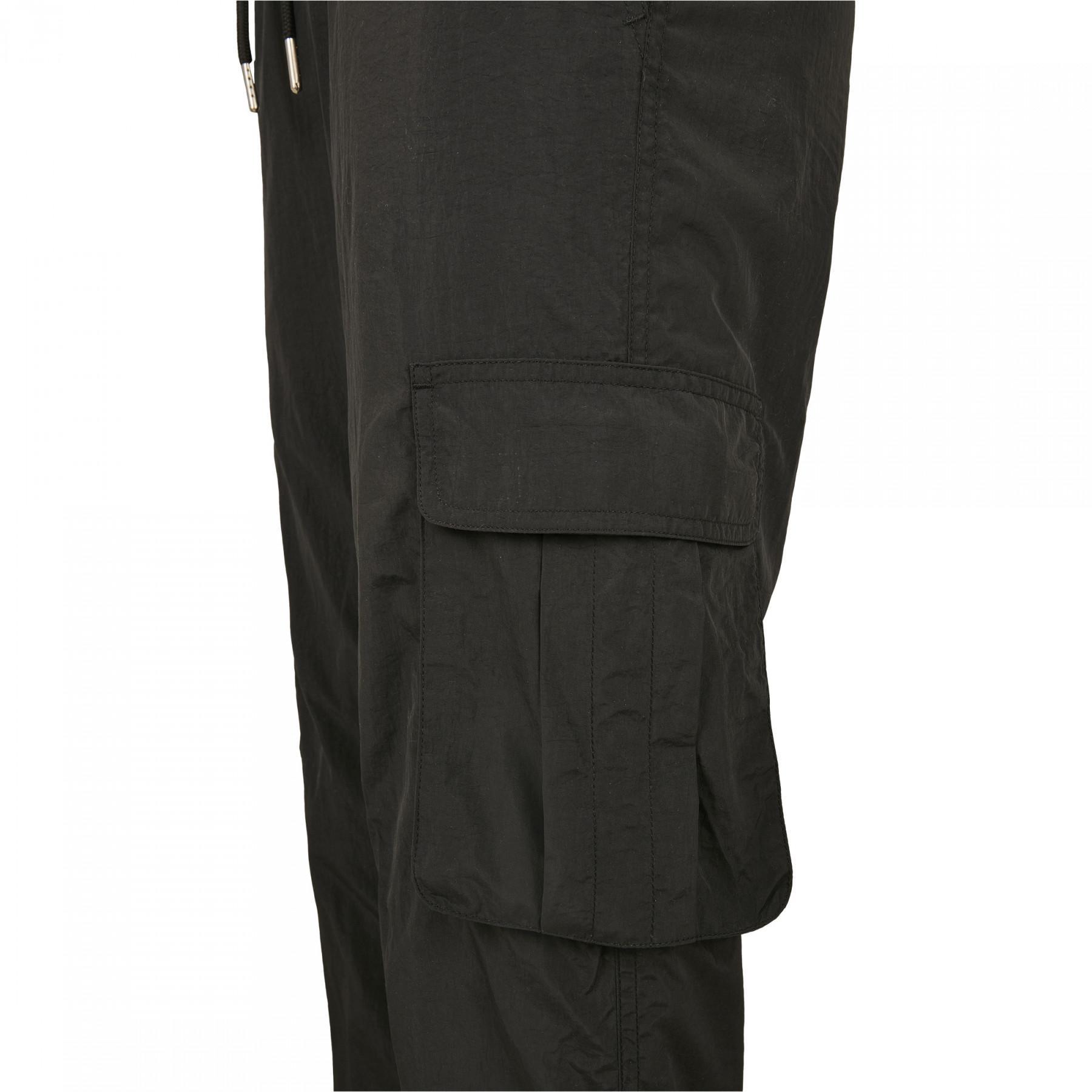Byxor för kvinnor Urban Classics high waist crinkle nylon cargo (grandes tailles)